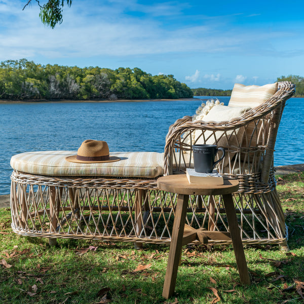 Napa Daybed White Wash Upgraded Fabrics